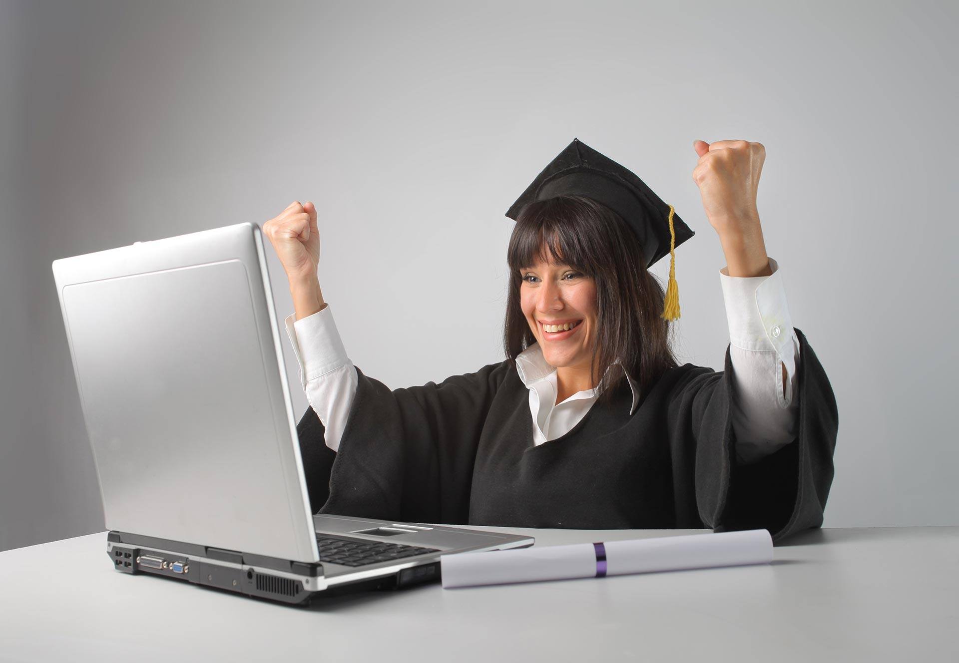 should i get an information technology degree?